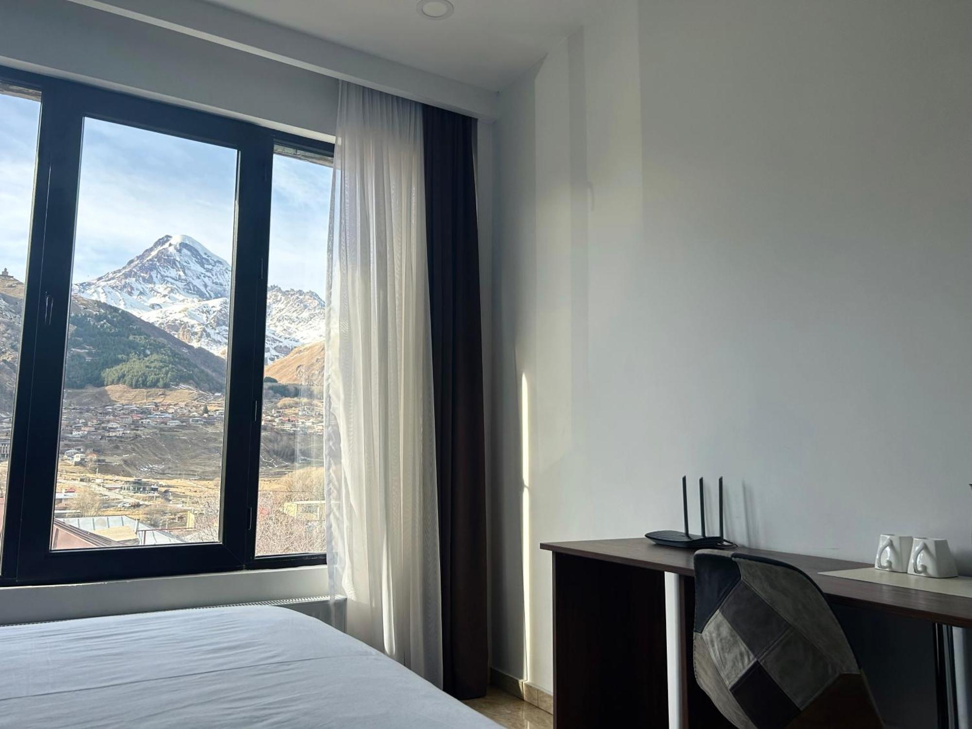 Shushabandi Kazbegi Hotel Exterior photo